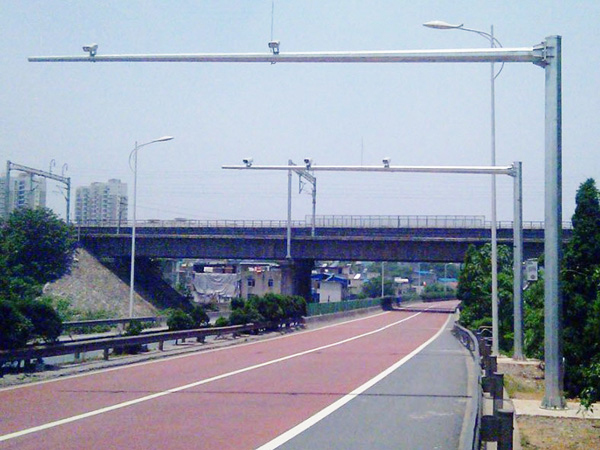 道路監控桿 DLJKG-018